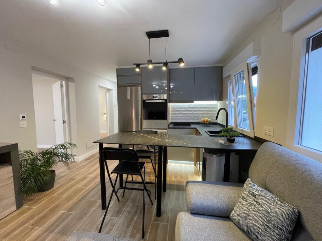 WhatsApp Image 2026-04-18 at 12.00.15 (4)