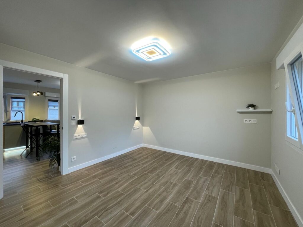 WhatsApp Image 2026-04-18 at 12.00.15 (7)