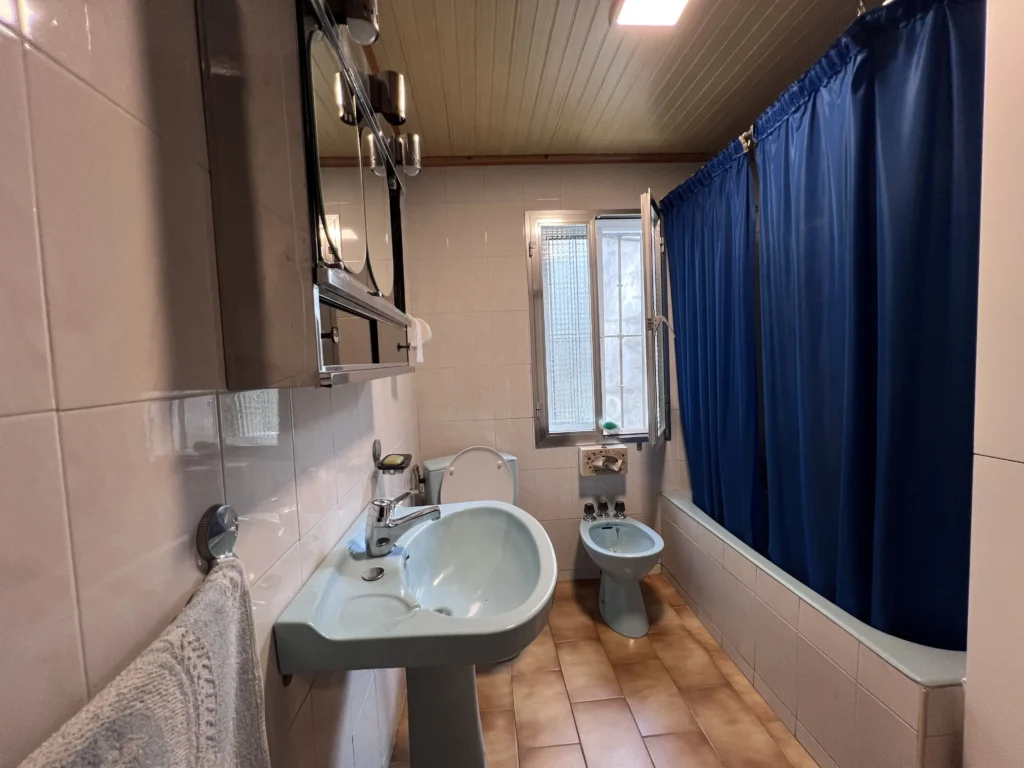 BAÑO HABIT