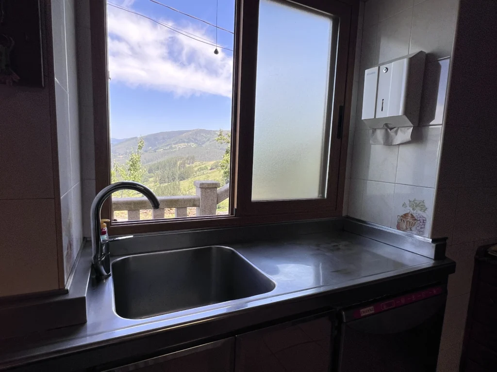 COCINA_FREGADERO_VISTAS