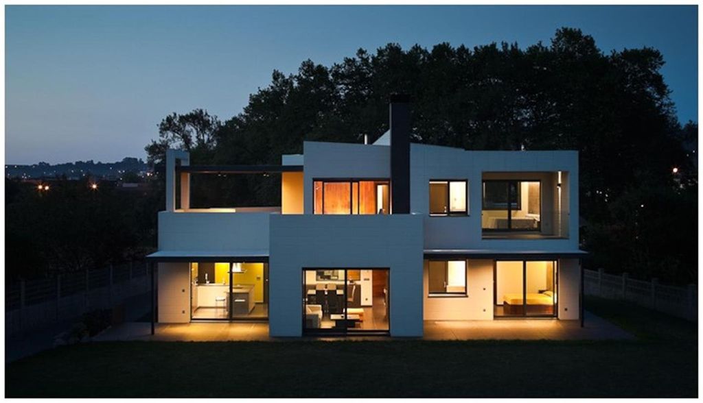 33-FACHADA-NOCTURNO